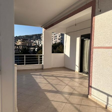 Payo Apartments Sarandë Exteriör bild