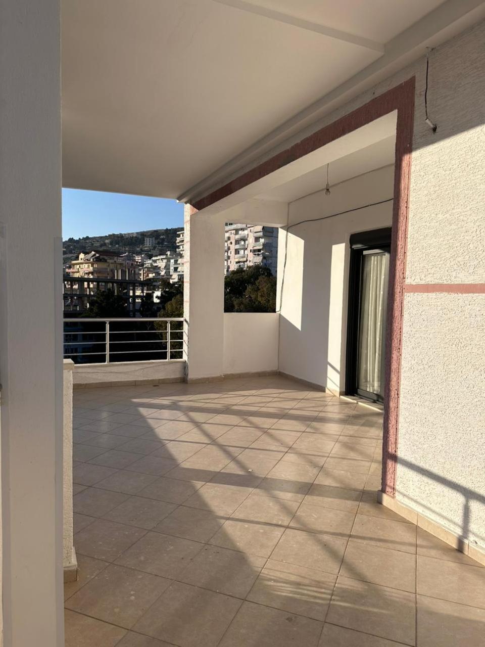 Payo Apartments Sarandë Exteriör bild