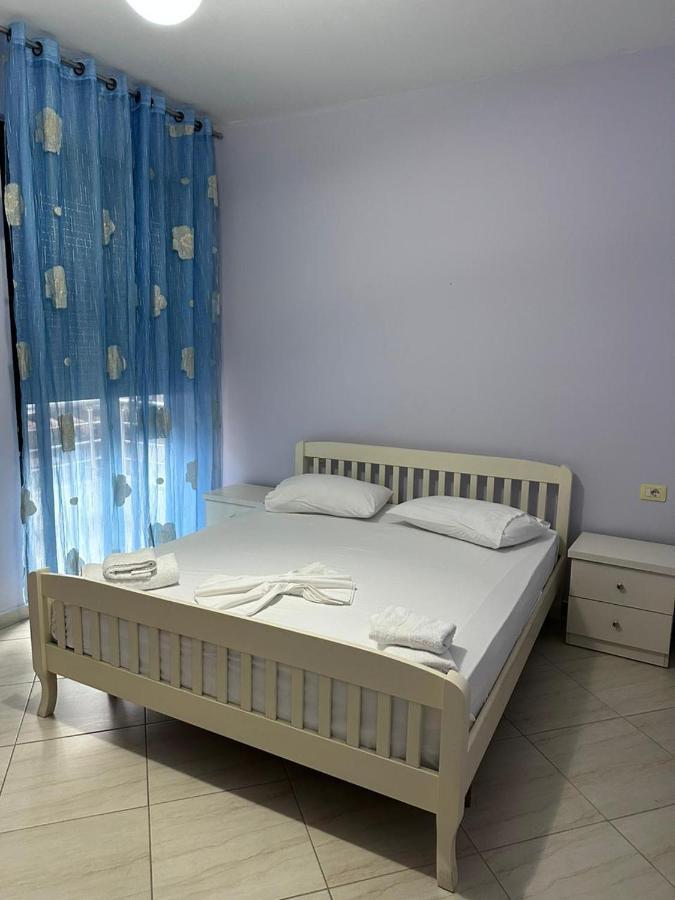 Payo Apartments Sarandë Exteriör bild