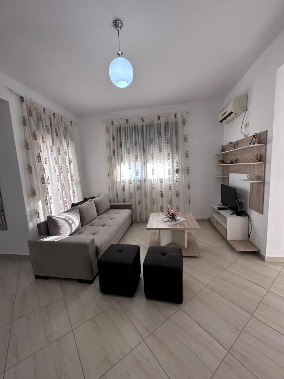 Payo Apartments Sarandë Rum bild
