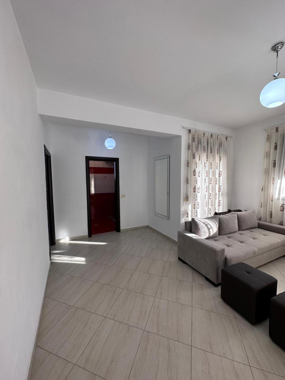 Payo Apartments Sarandë Rum bild